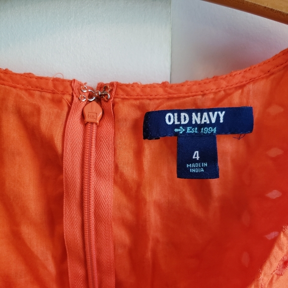 Old Navy Eyelet Dress - Picture 4 of 5